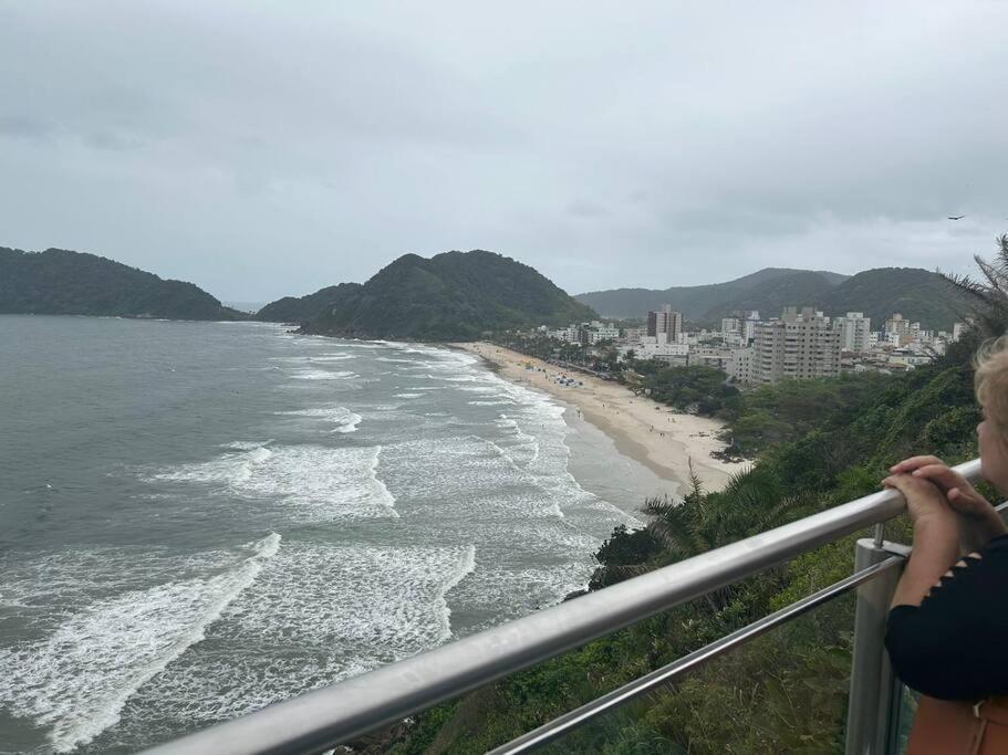 Ap Em Guaruja - 2 Quartos Com Dependencia Extérieur photo